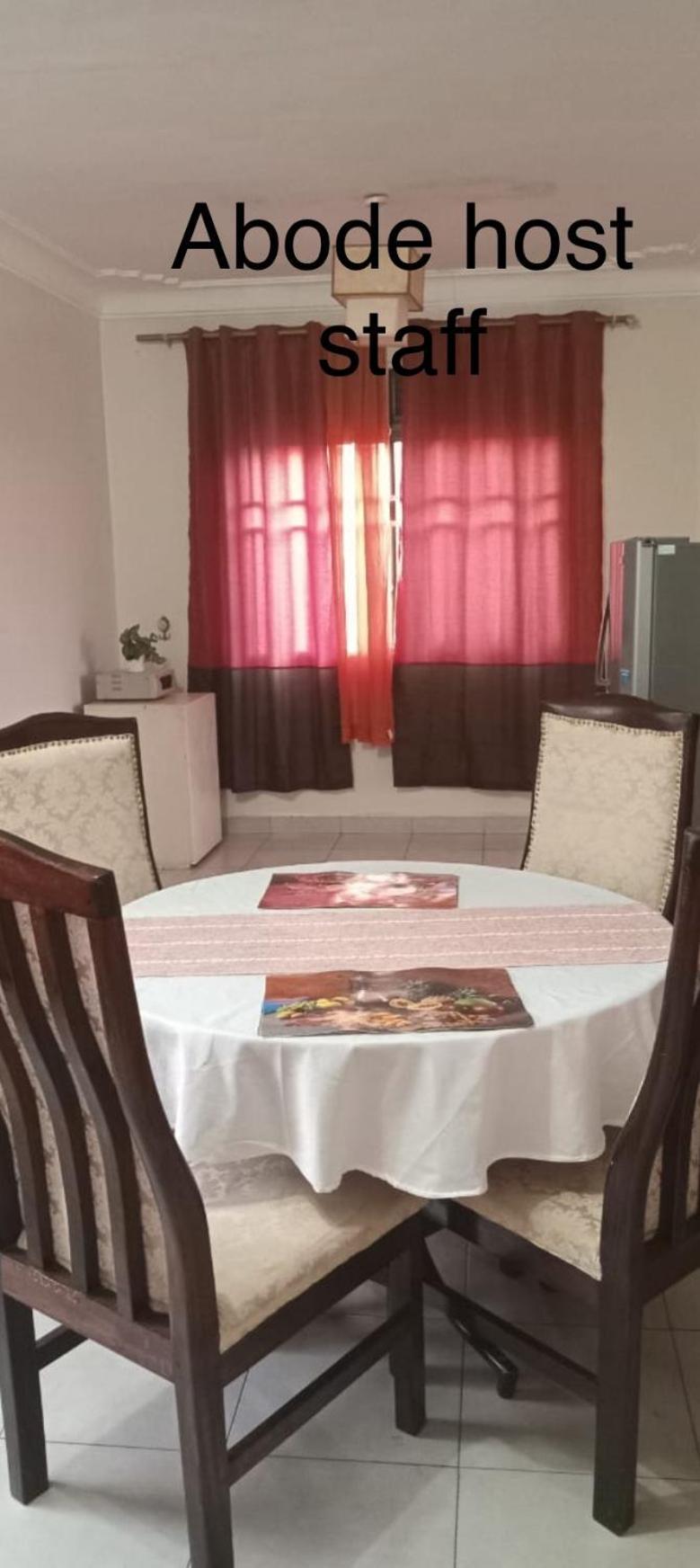 The Abode Apartments Lake View & Breakfast Suite Near Beach Entebbe Exteriér fotografie